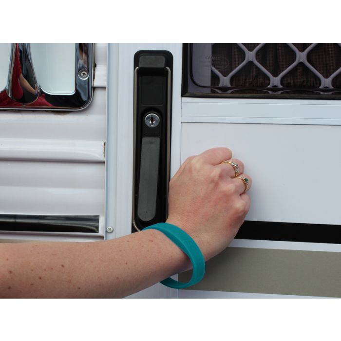 KEYLESS ENTRY BRACELET KEY