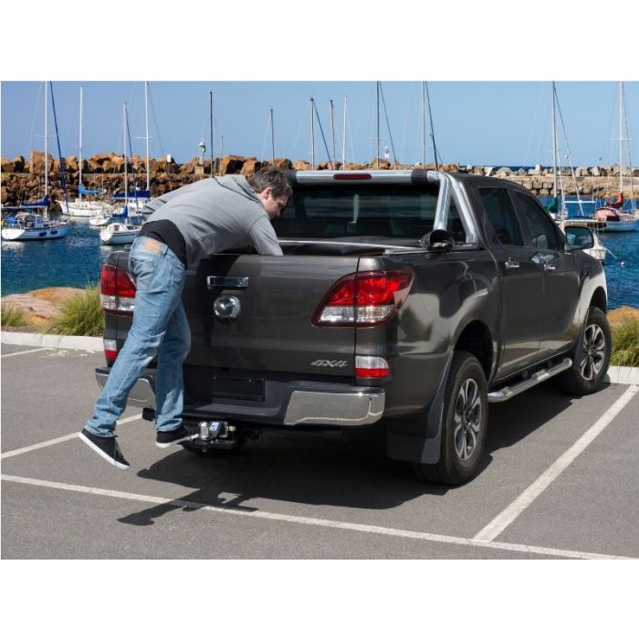 HAYMAN REESE HITCH STEP