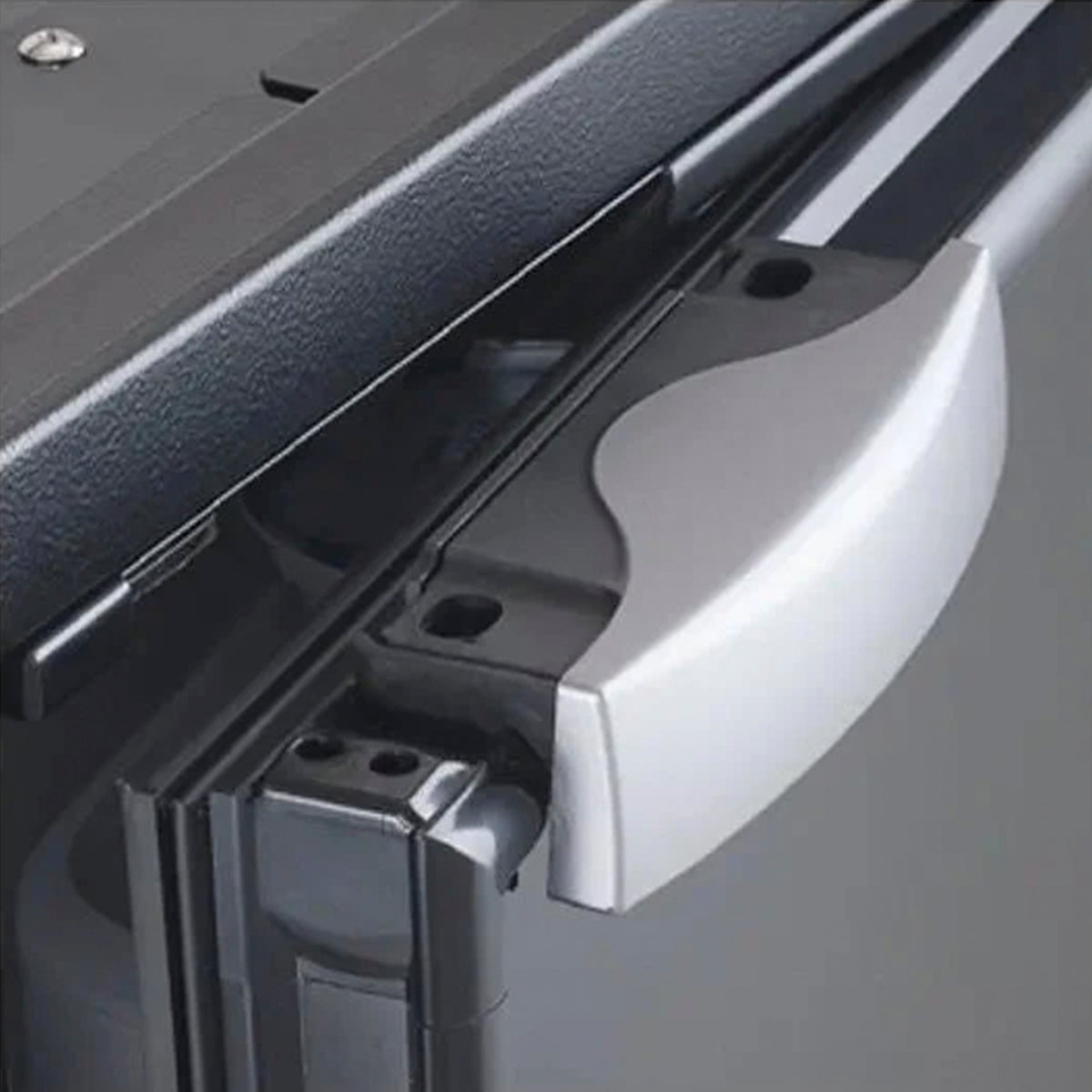 Vitrifrigo C85i CHR Fridge Freezer - 85L Right Hinge