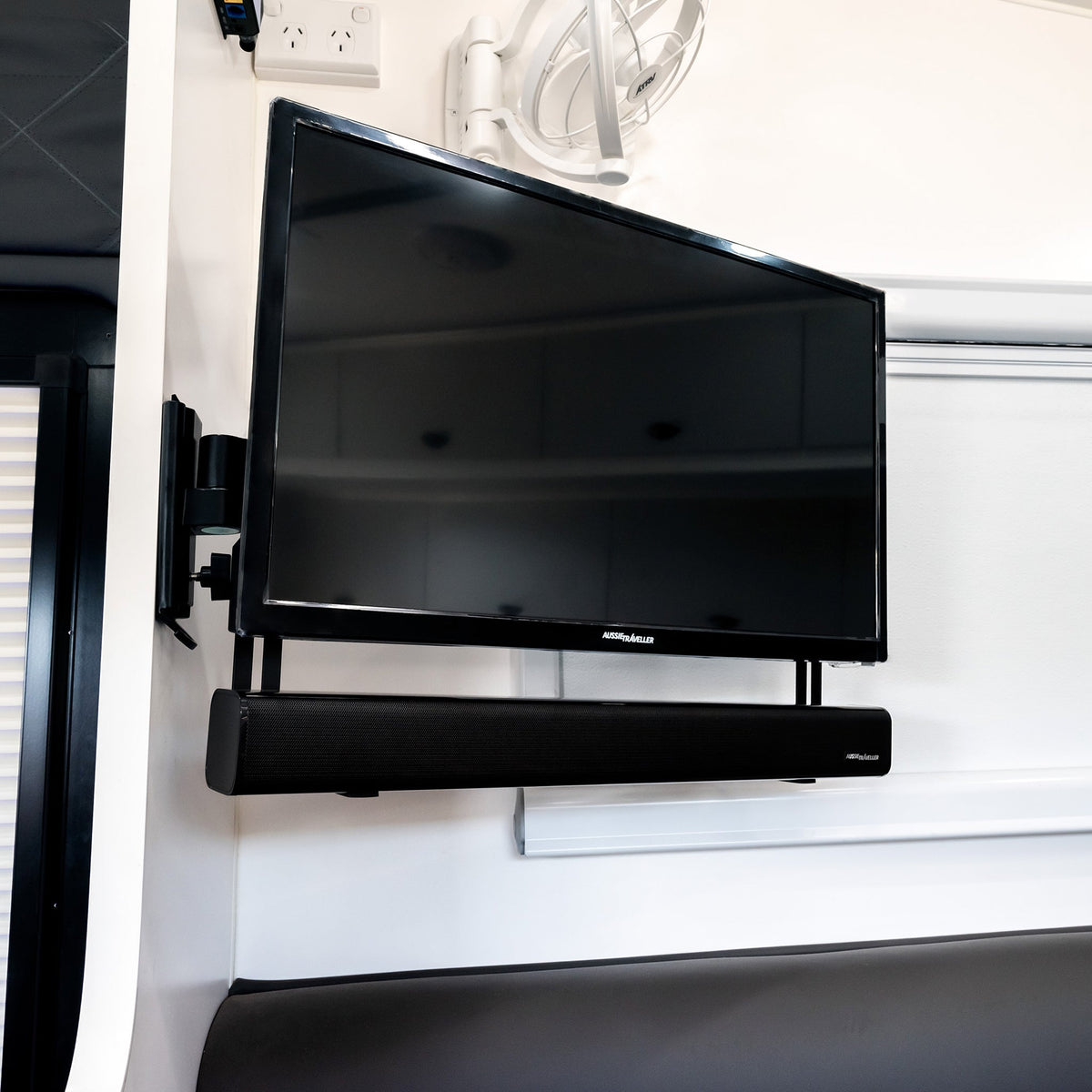 24" HD Smart Caravan TV