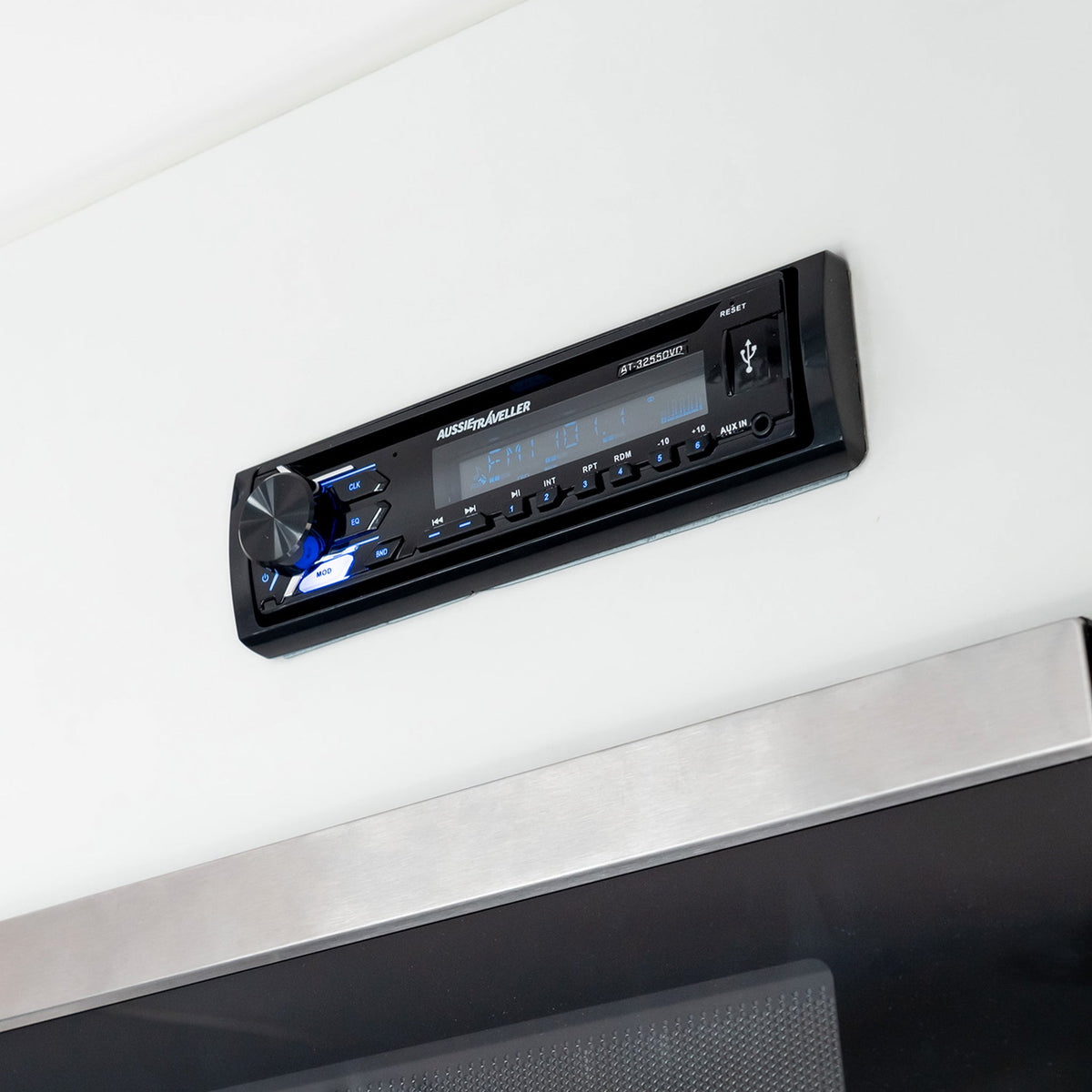 Audio Head Unit - Single DIN DVD