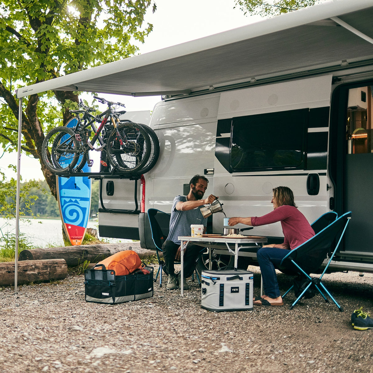 Thule 6300 Manual Awning