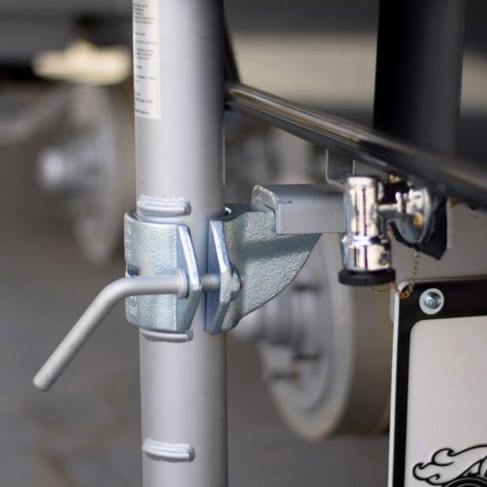 TRAILAMATE LIFTING CLAMP