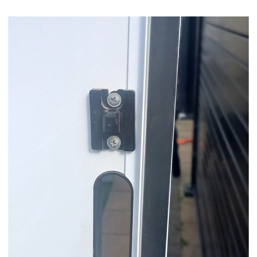 REMOTE CATCH PIN 3P DOOR