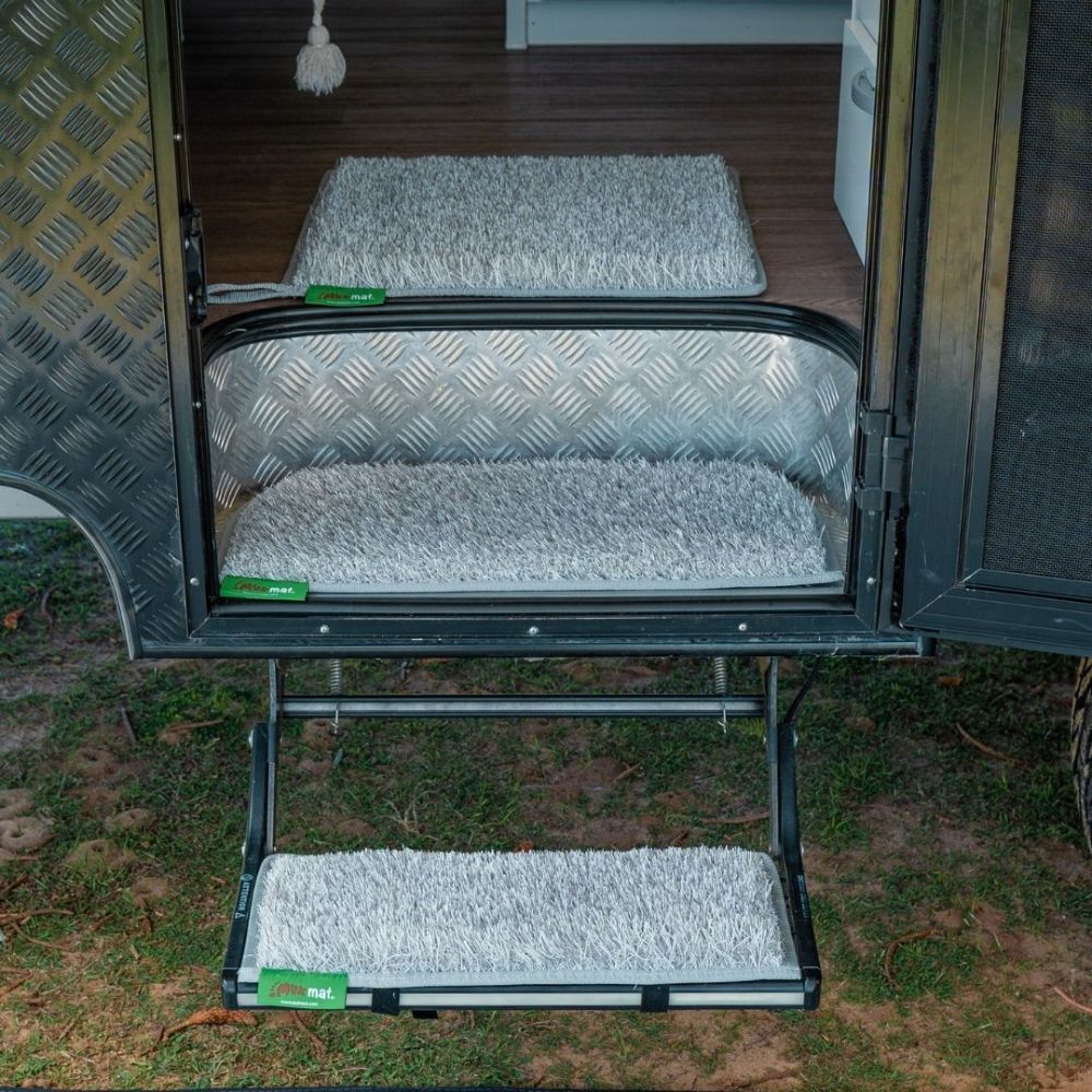 MUK MAT PULL OUT CARAVAN STEP LIGHT GREY 20 X 51CM