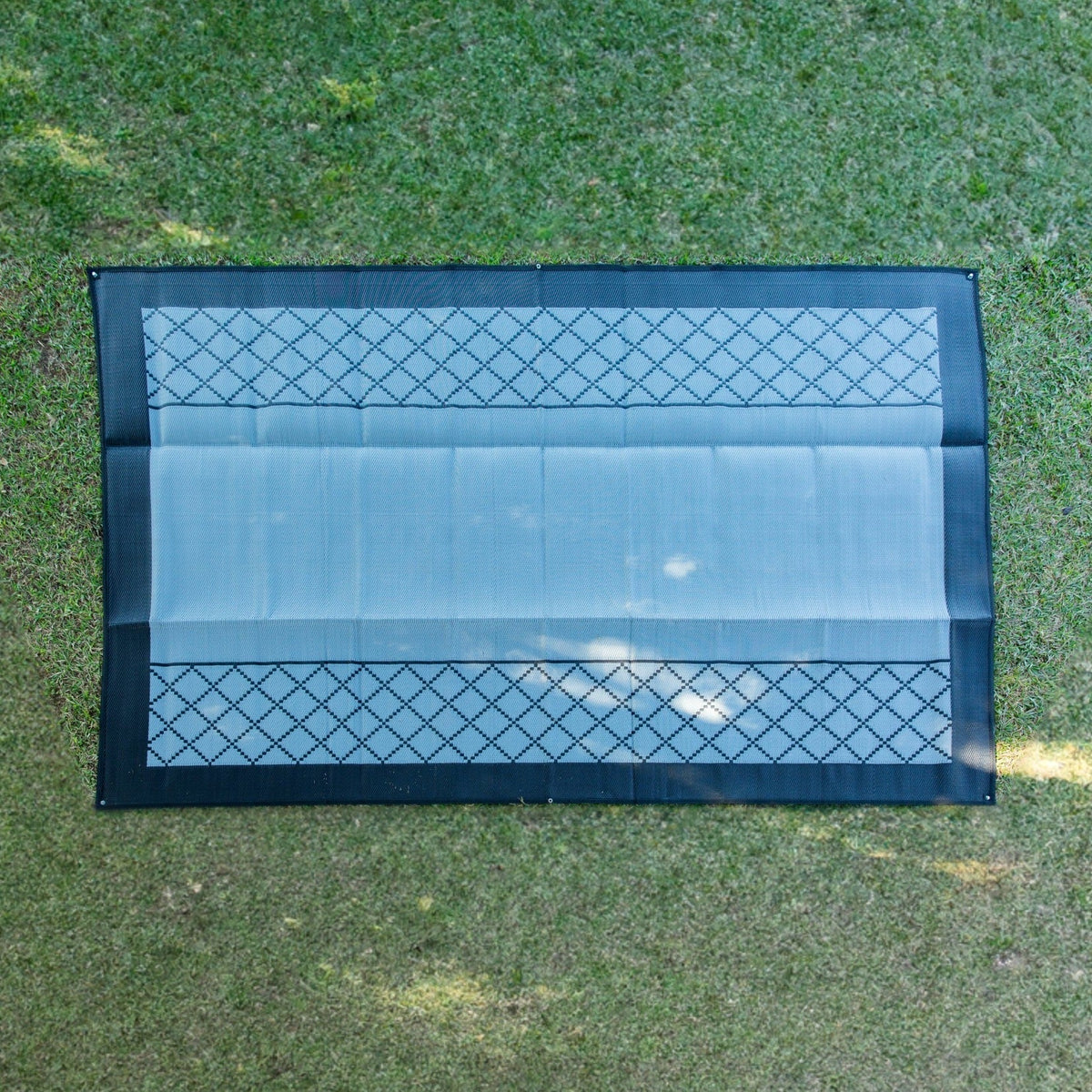Outdoor Mat - Annexe Criss-Cross Plain Centre Grey