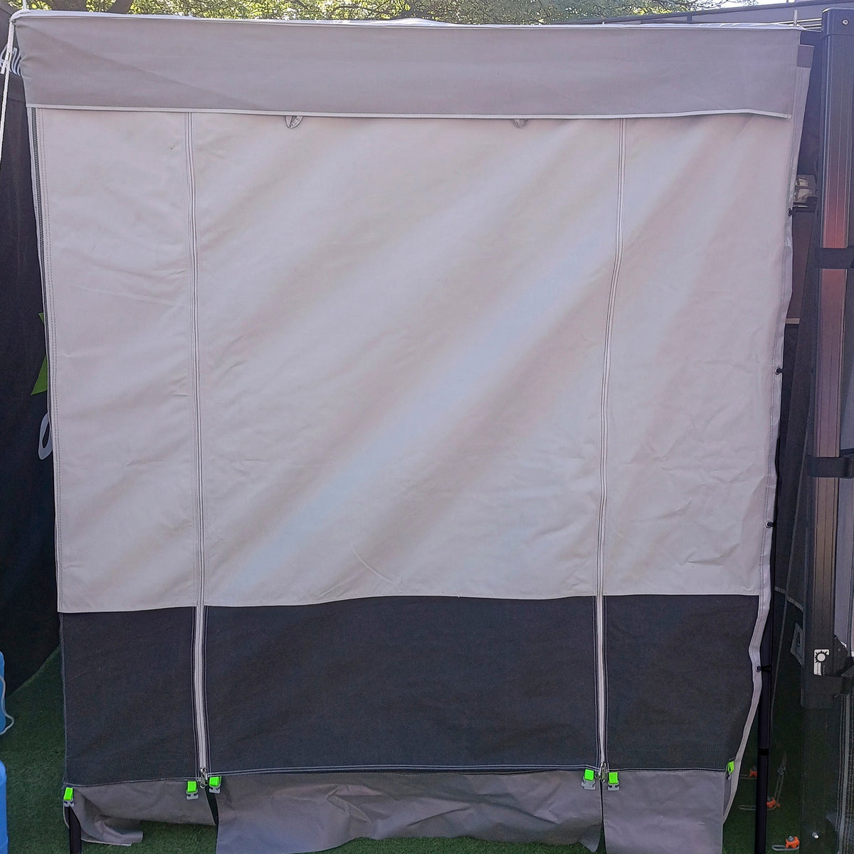 BBQ Porch Walls