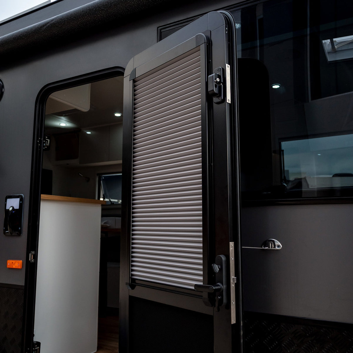 DC Caravan Door with Pleated Blind - Right Hand Hinge