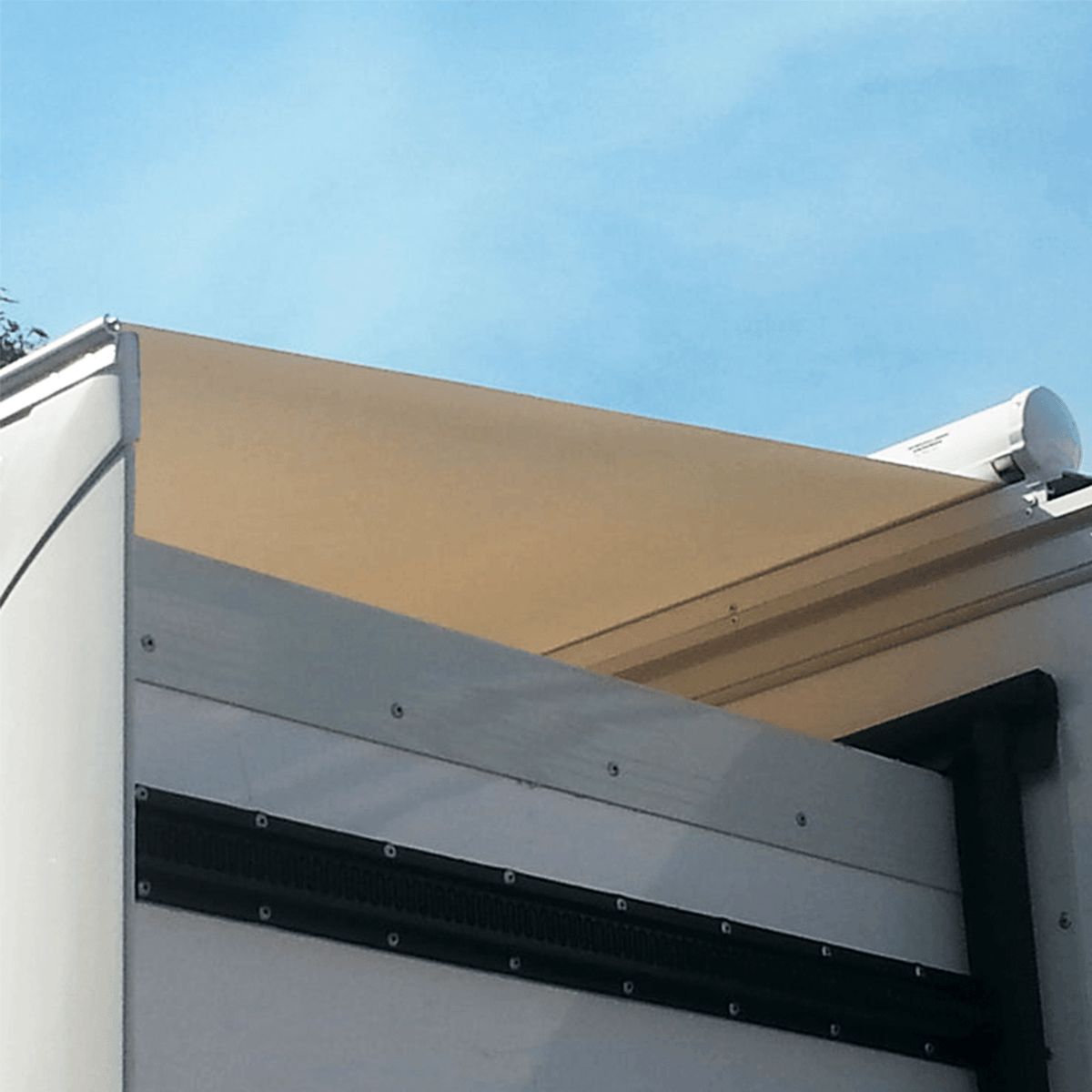 Slide-out Awning - Aussie Traveller