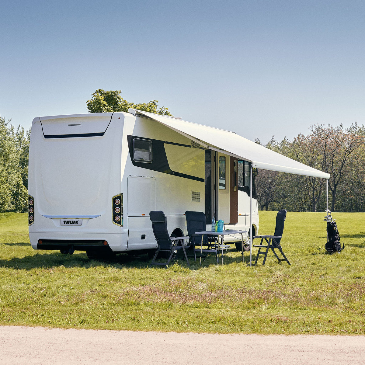 Thule 9200 Electric Awning