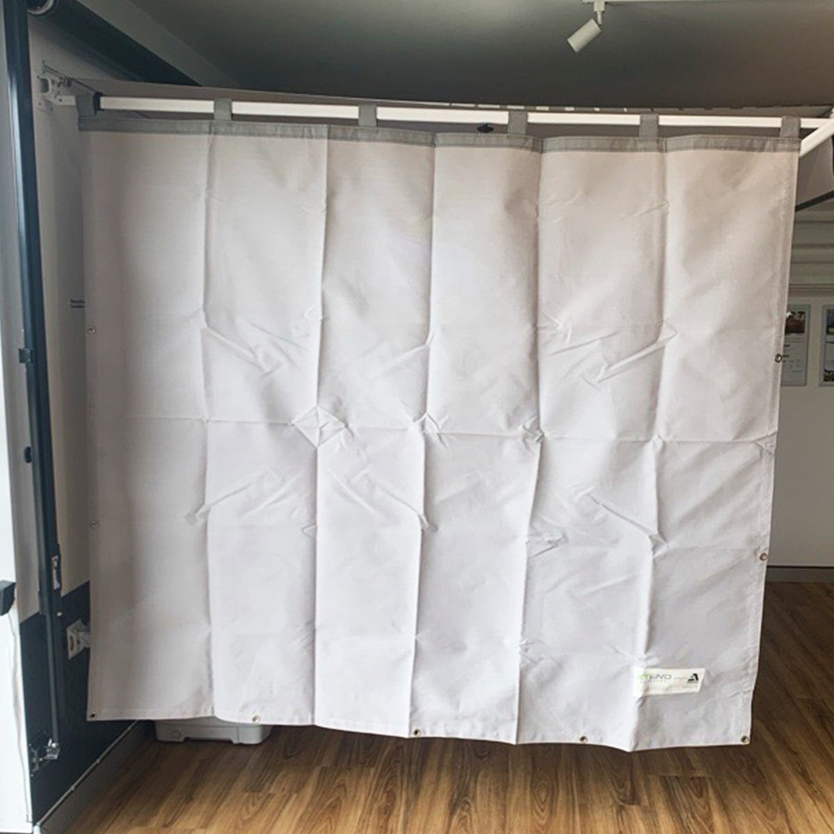 Reversible End Shade Wall - Pop-Top Caravan